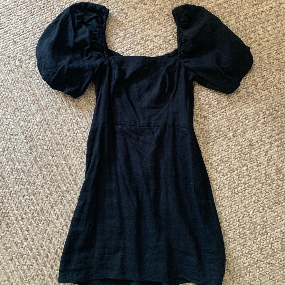 Puffy Sleeve Black Dress